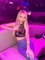 台北約砲-倩碧