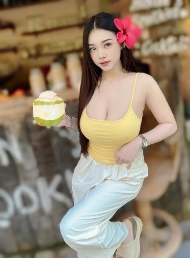新竹約砲-凌菲