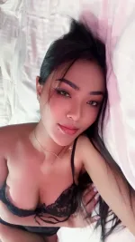 台北約砲-蘿拉